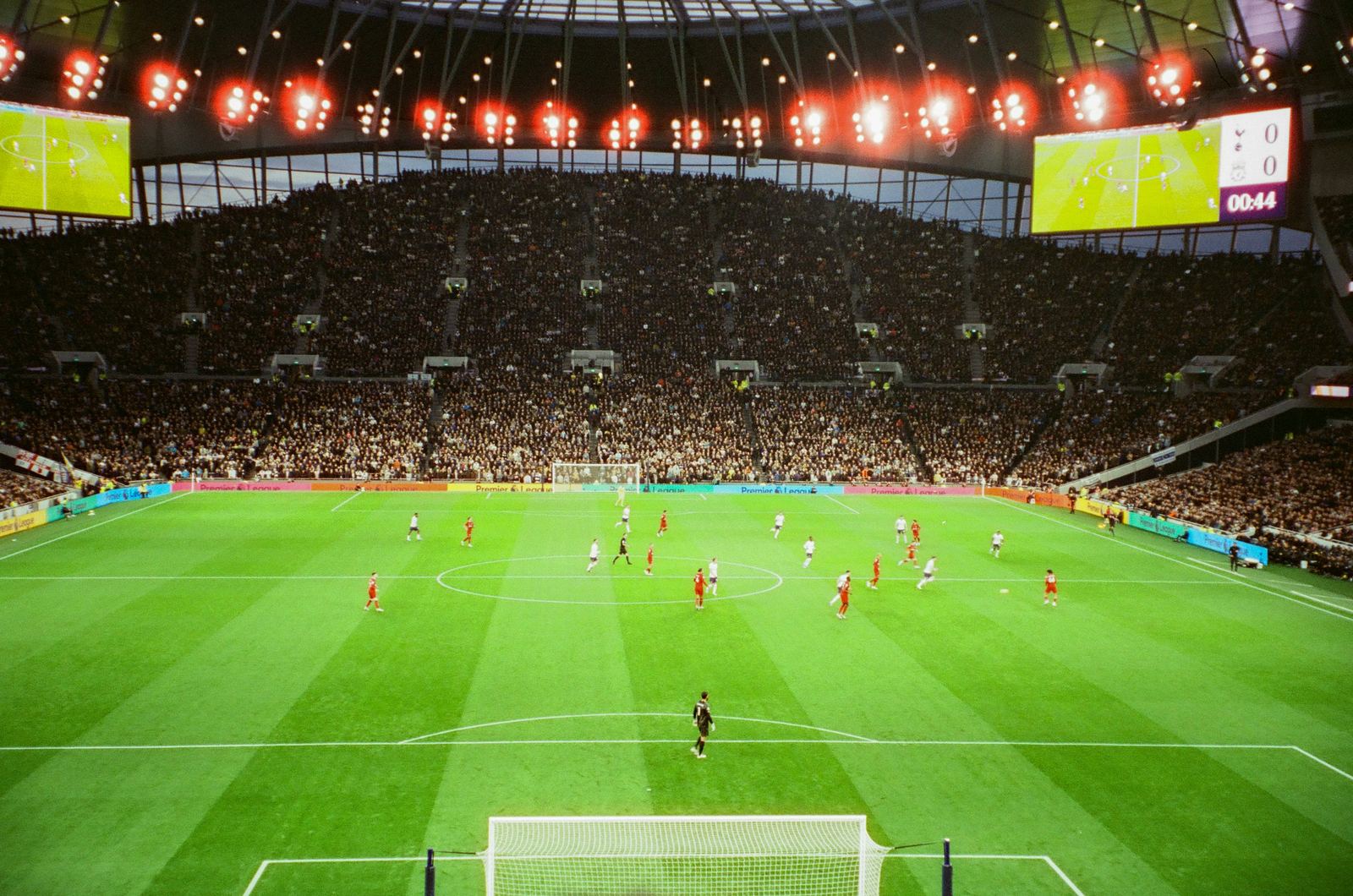 crown体育 · 体育栏目服务配图（示意）